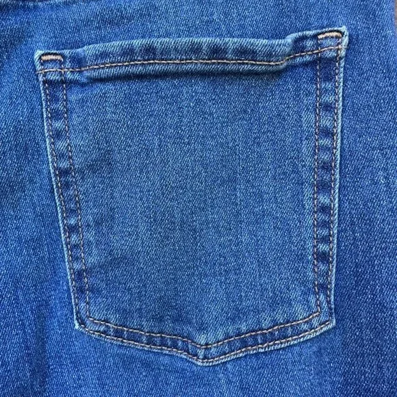 Old Navy Womens High-Rise Wow Wide Leg Jeans Size 4 Blue Denim Cotton Blend - Picture 13 of 13